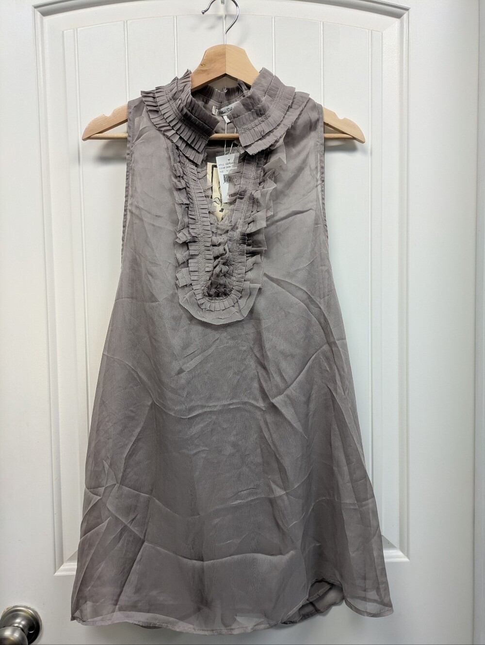 Anthropologi Brand Blue Velvet -Sleeveless Top Taupe Gray